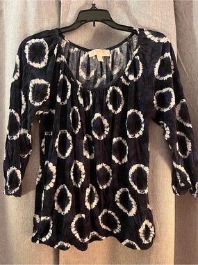 Michael Kors Navy and White Tie-Dye Circle Scoop Neck Blouse